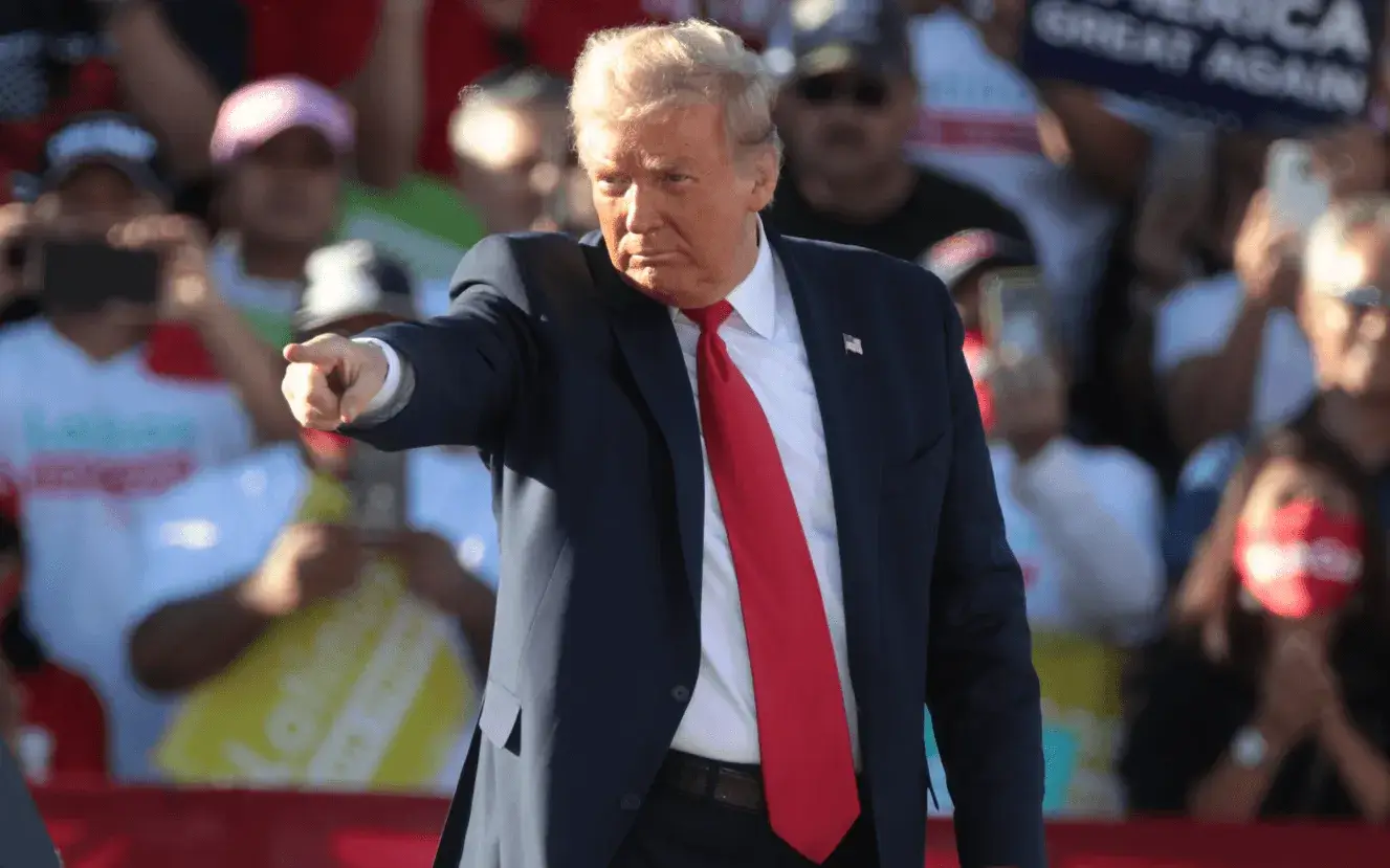 Anna Ayuso, researcher at CIDOB, and Kristian Herbolzheimer, director of ICIP, analyse the consequences of Trump’s intervention in Venezuela for the world order. Source: Gage Skidmore (Wikimedia Commons).