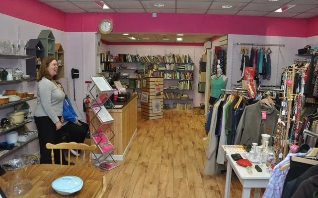 Charity shop / Photograph: www.geograph.org.uk 