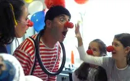Volunteer clown 