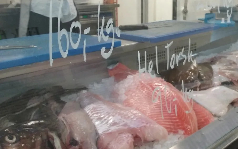 Fresh fish from our Members of Thorupstrand sold in Copenhagen (Denmark) / Photograph: LIFE