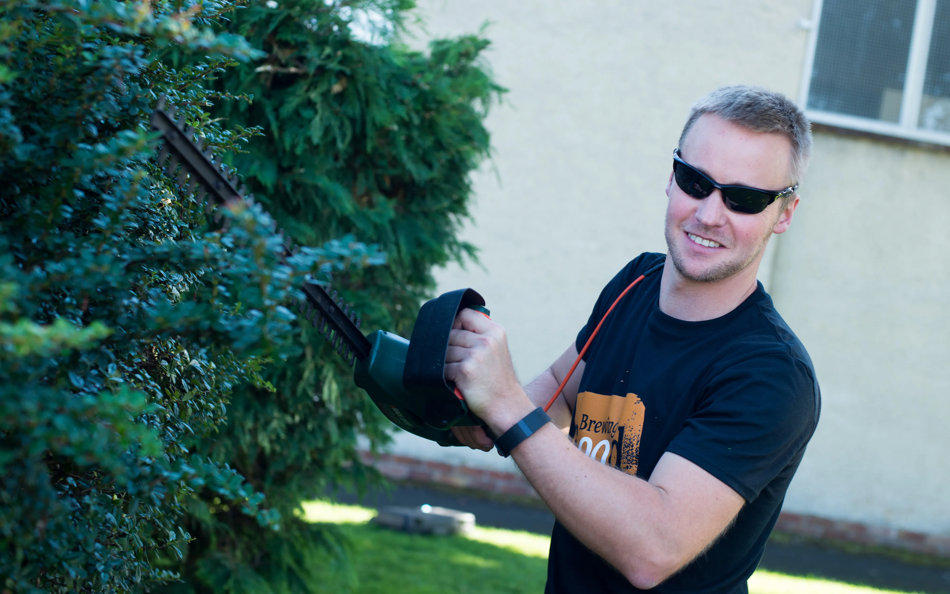 Volunteering for Heineken's #BrewingGood programme / Photograph: Neighbourly