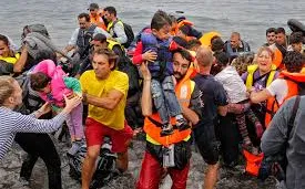 According to the Spanish Commission for Refugees (CEAR), 5,000 people died in the Mediterranean in 2016 / Photo: Proactiva Open Arms 