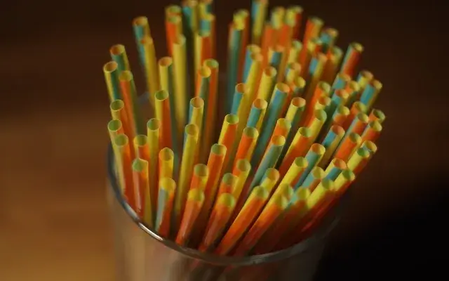 plastic_straws.jpeg