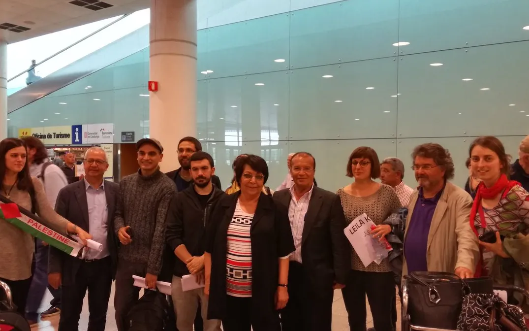 Welcome committee receiving Leila Khaled at the El Prat Airport. Photo: Fira Literal