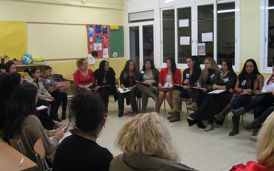 Members of the association at an activity this year / Photo: Associació gitana de dones Drom Kotar Mestipen
