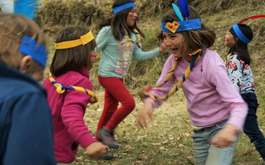 Children at a scout group. Photo: AE Foc Nou