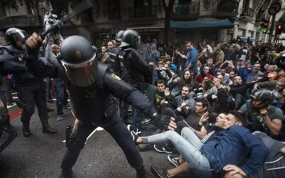 policia.jpg