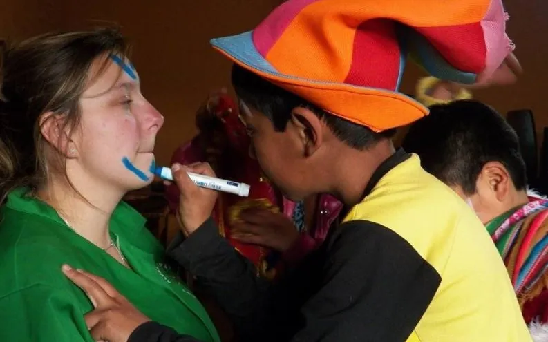 A volunteer project in Perú.    Source: NGO Voluntariado