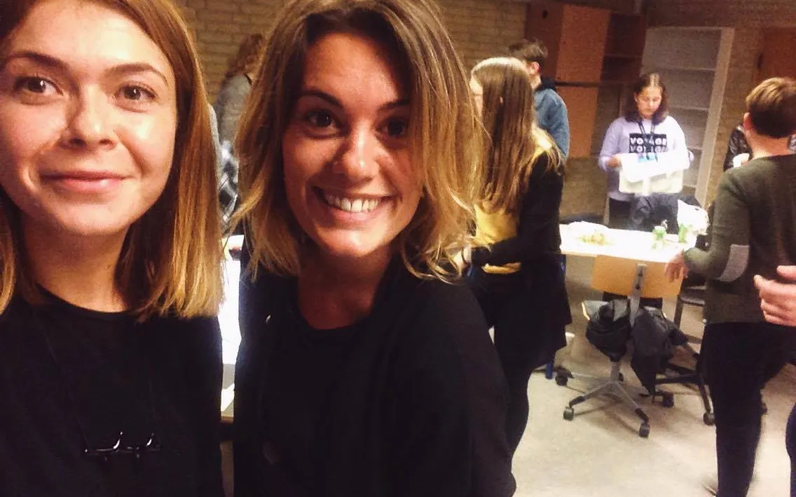 Francesca Pisano with a volunteer.   Source: Aarhus 2018