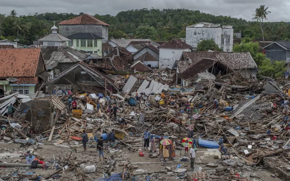 The tsunami has destroyed hundreds of houses causing the affected population to have moved.