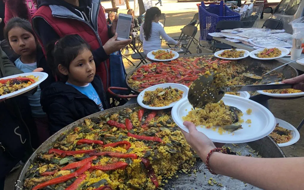 In 'Food Relations', food is the vehicle to promote the inclusion of immigrant people.