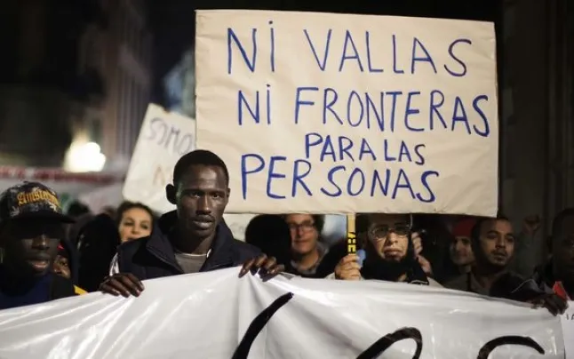 manifestacio_a_barcelona_pel_dia_internacional_de_les_persones_migrants_font-_robert_bonet_.jpg