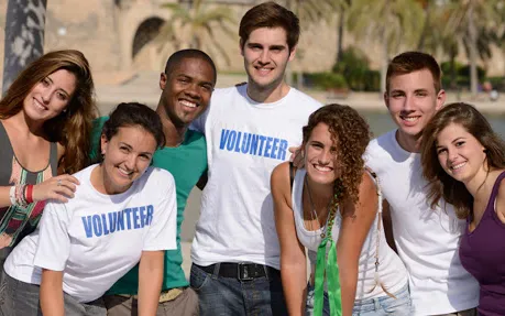 youth_volunteering.jpg