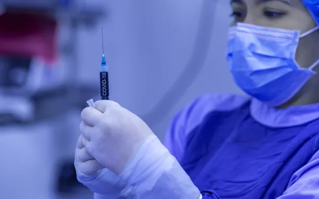 Salut department has already contacted the first families to start the vaccination process.