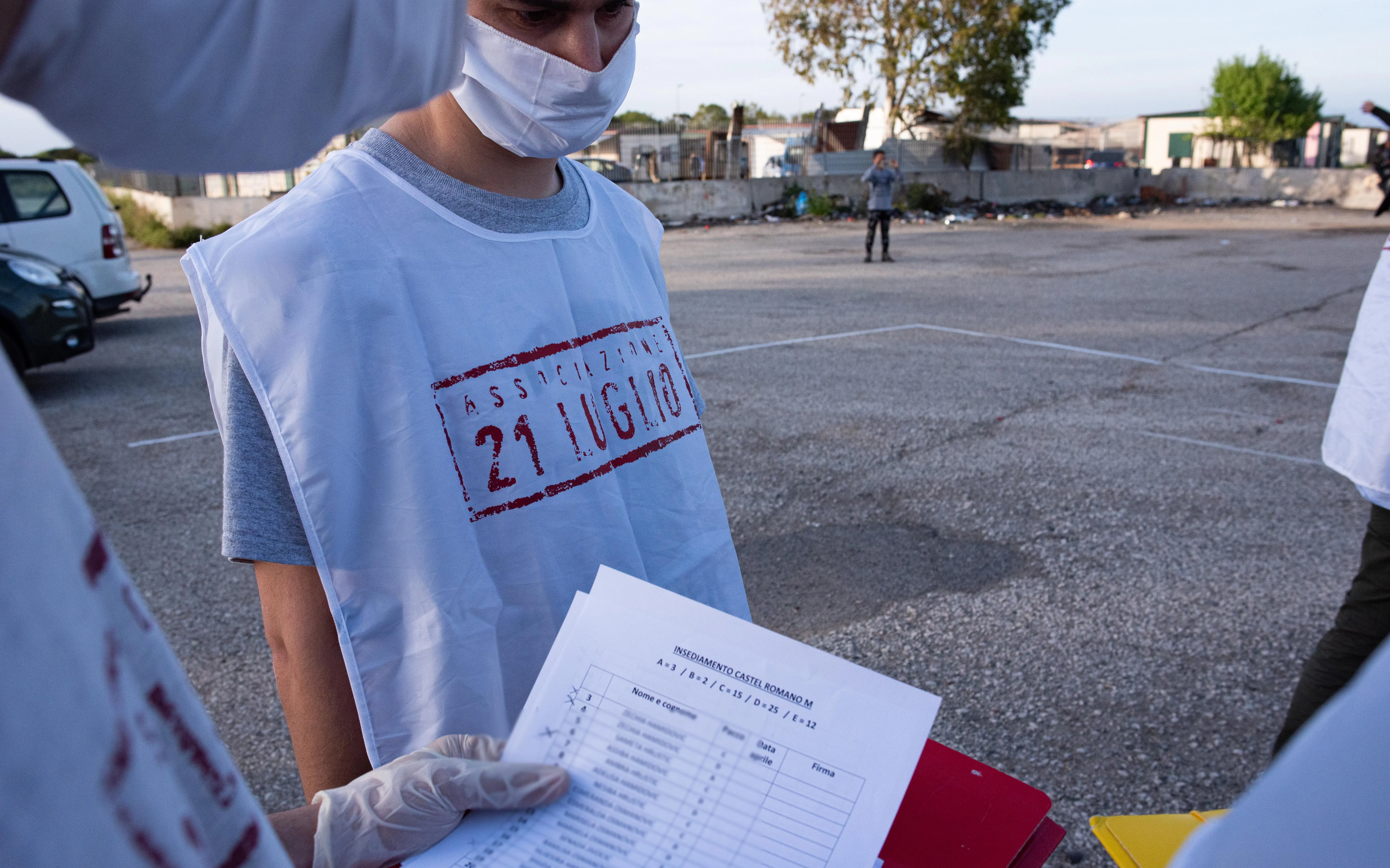 The Associazione 21 luglio denounces the racism and segregation that still exists against the Roma people.