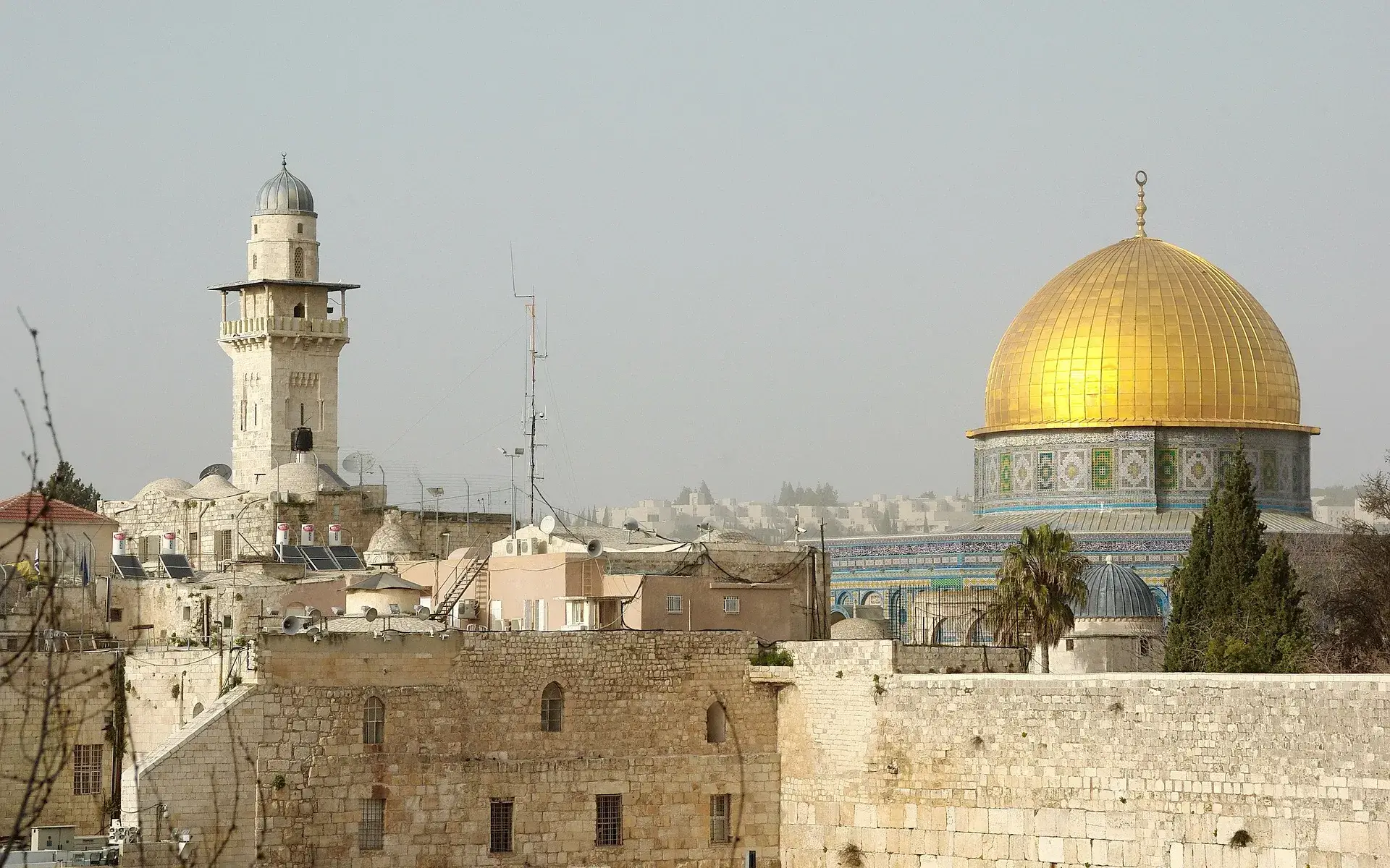 The Al-Aqsa Mosque has become a key geographical point.