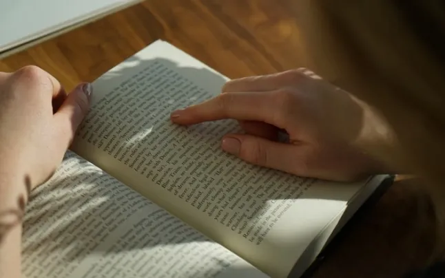 Easy-to-Read Association has been doing content adaptation and dissemination for 20 years.