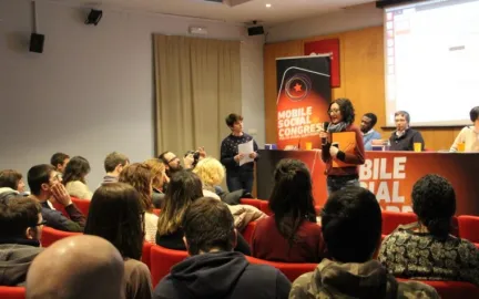 Setem Catalunya organized Mobile Social Congreess to offer a critical approach to today’s technology. 