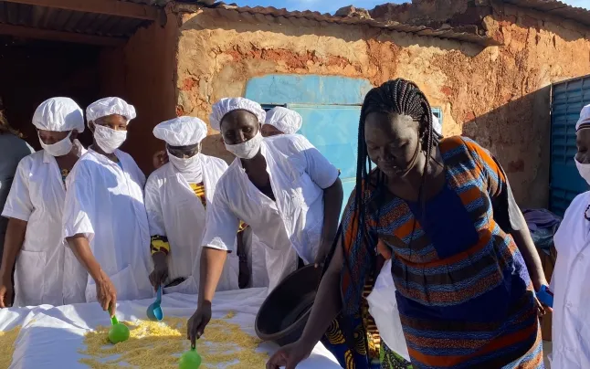 The aim of the project is to ensure that African women, from Burkina Faso, know their rights and can exercise them.