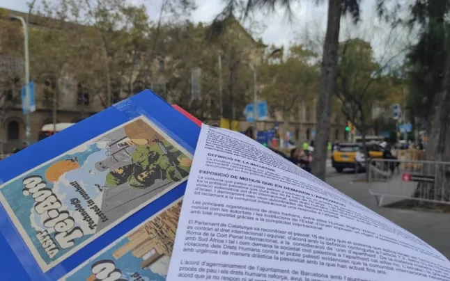 The citizens' initiative needs more than 3,700 signatures to move forward.