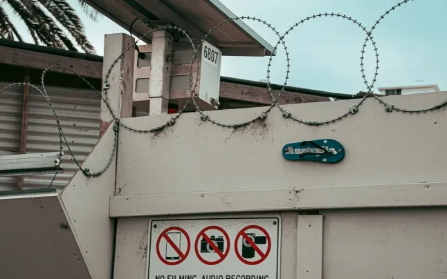 The organization highlights the lethal consequences of border necropolitics in a report entitled 'MoniDret a la vida - 2022'.