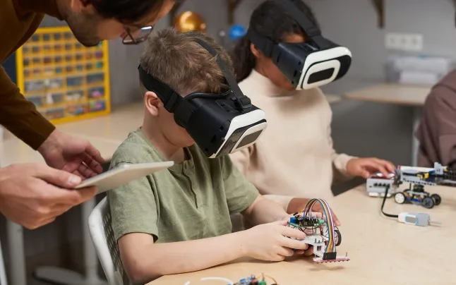 The European project 'Computer Science For All' involves entities from Portugal, Spain and England.