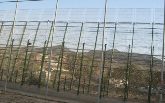 The committee expresses concern about summary expulsions and pushbacks at the border.