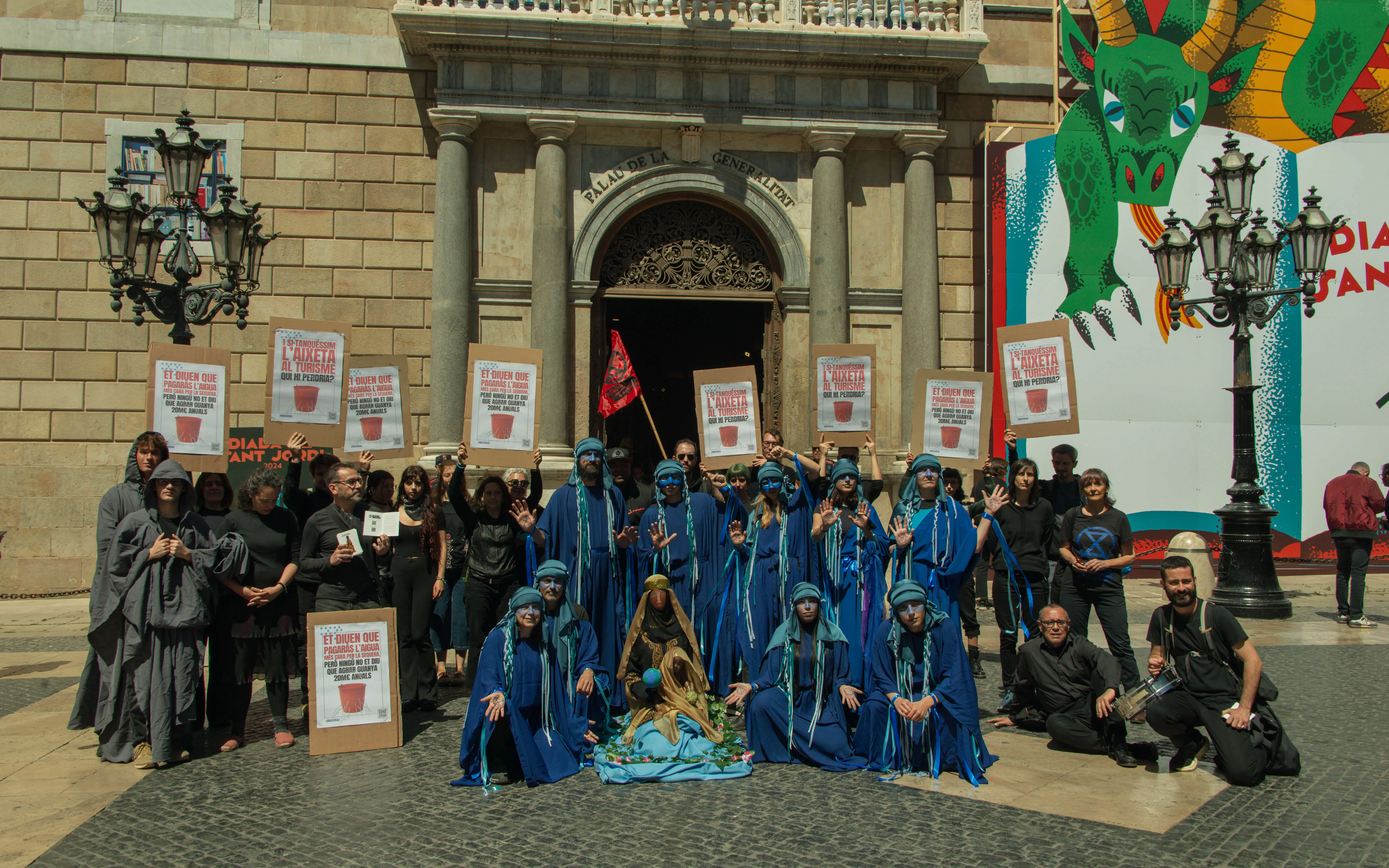 Extinction Rebellion organized an action to denounce the serious drought situation and the lack of solutions. Source: Extinction Rebellion Barcelona