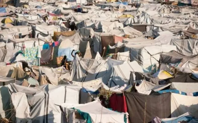 There can be several reasons why a person migrates, such as escaping conflict, persecution, terrorism or rights violations, among others. 