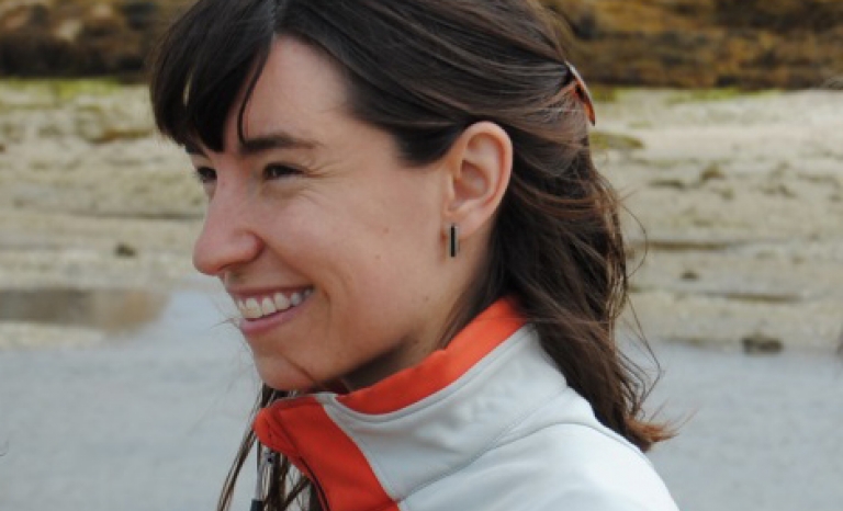 Marta cavallé is an expert in marine biology