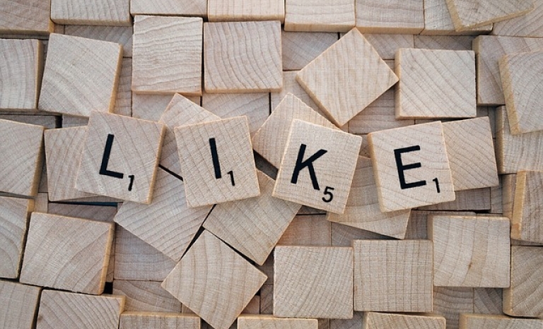 "Like" on social media / Photo: Pixabay