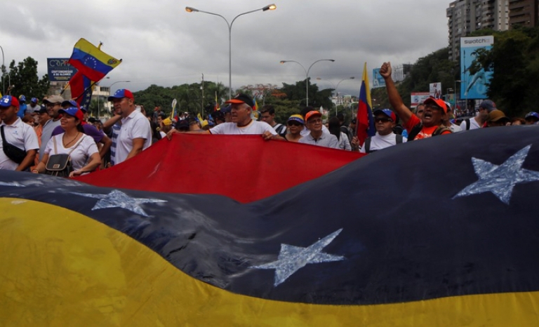 Thousands of people expressed themselves on January 23 against the government of Maduro.