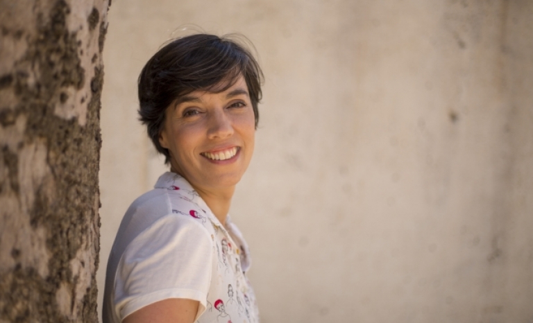 Esther Vivas, journalist and sociologist specialized in feminist maternity and agricultural and food model.