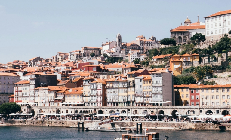 "Housing is one of the main themes of the political and social debate of recent times in Portugal".