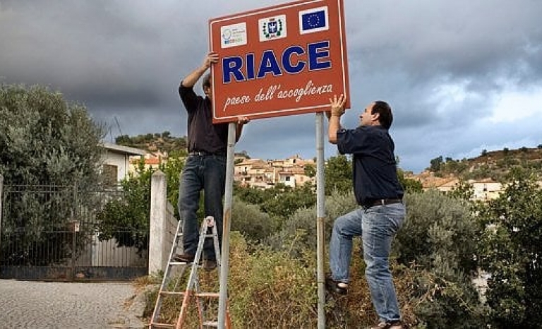 Riace welcomes migrants and refugees to grow