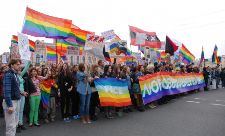 Protests against the violation of LGBTI rights in Russia.  Source: IdemTV