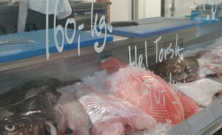 Fresh fish from our Members of Thorupstrand sold in Copenhagen (Denmark) / Photograph: LIFE