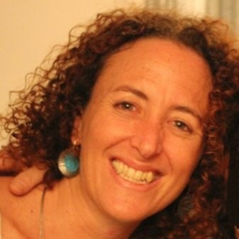 Judith Talvy works in SETEM Catalunya as a technichal of the Roba Neta i Electrònica Justa campaigns.