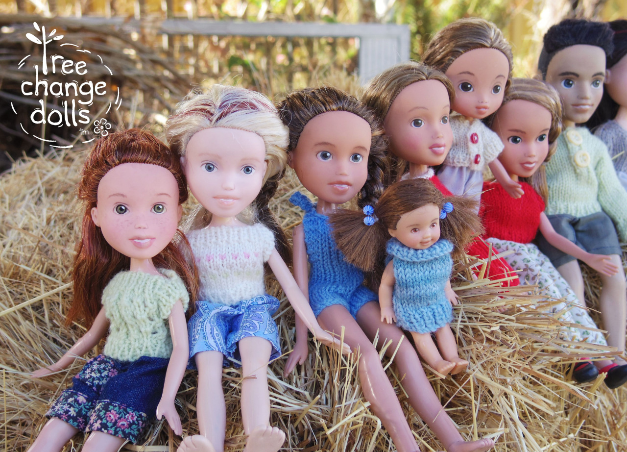 Tree Change Dolls A Project Of Forgotten Dolls Rescued By A Tasmanian Artist